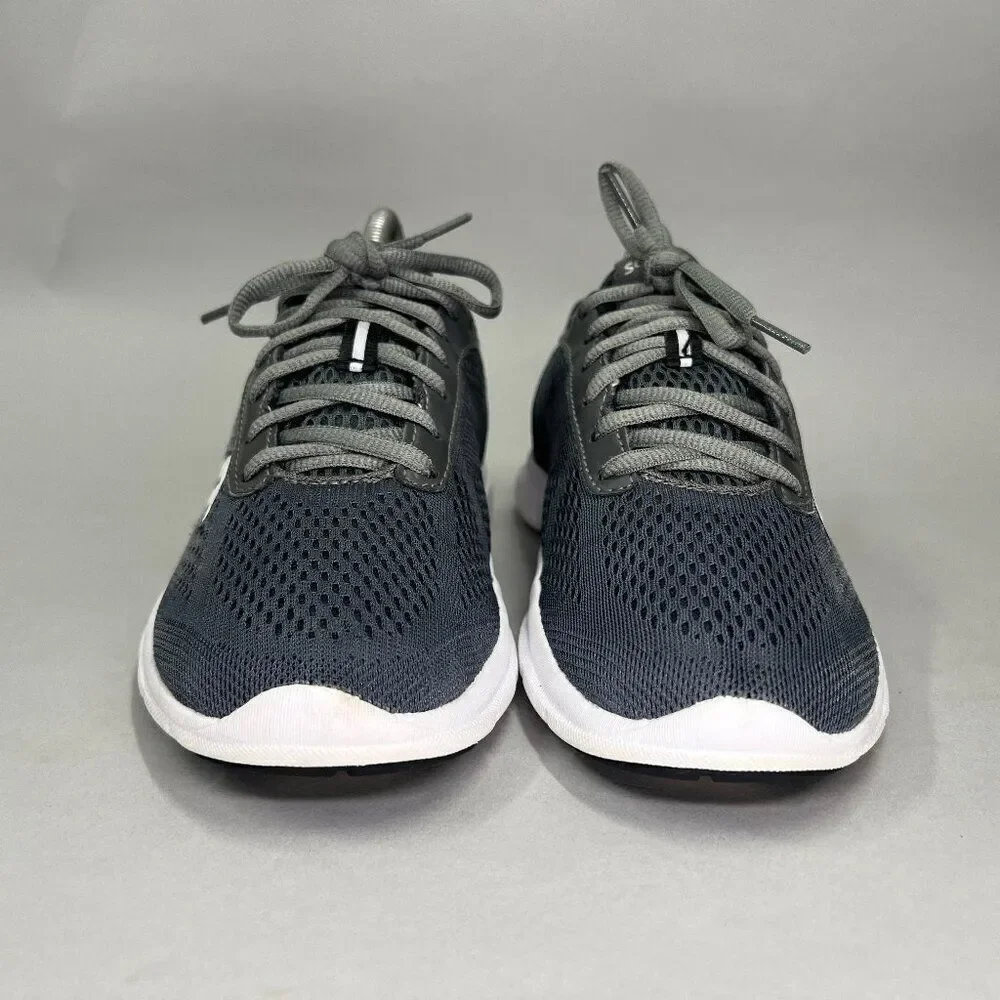 Saucony Women's Size 7.5 Grid Ideal‎ Running Shoes
